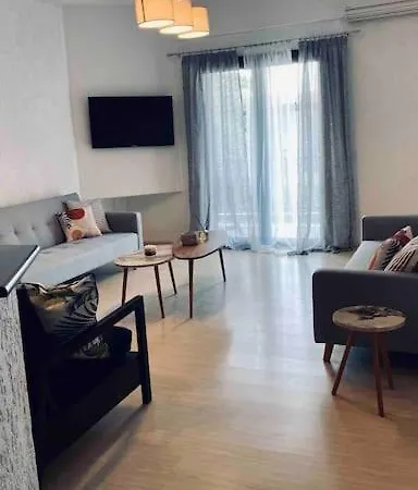 Amazing Family House! 150m From The Apartment *