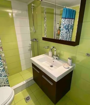 Amazing Family House! 150m From The Apartment *